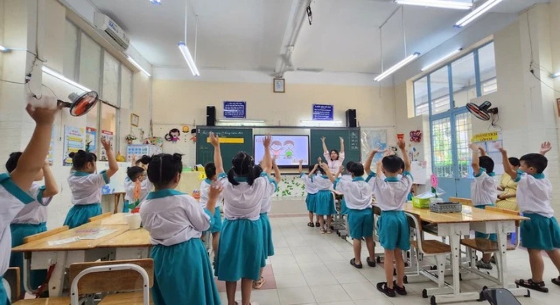 Cùng học sinh “bắt nhịp” với việc học sau kỳ nghỉ Tết